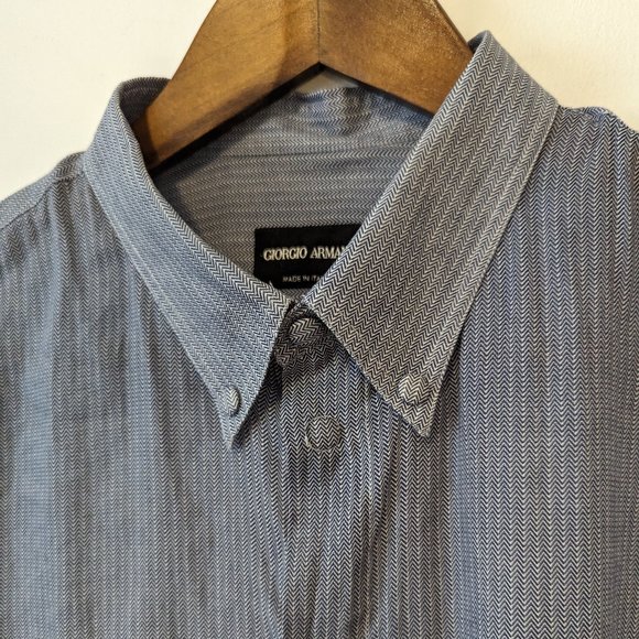 GIORGIO ARMANI - Thin zigzag print snap buttons shirt- Sz 40 (15.75) - Picture 5 of 13